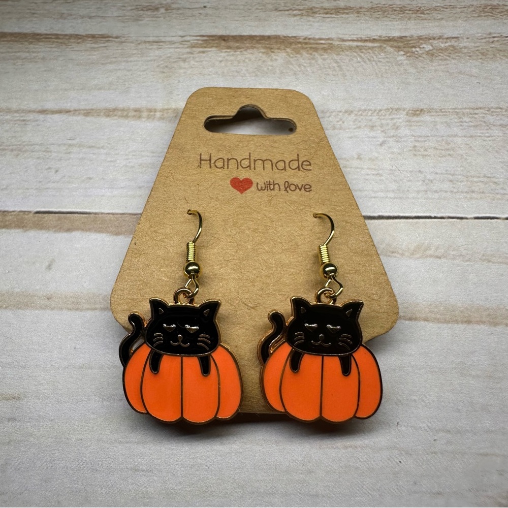 Black‎ Cat in Pumpkin Earrings